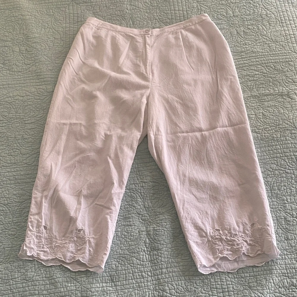 Vintage White Linen Set - Picture 9 of 12
